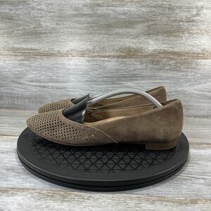 Vionic Women's Posey Perforated Leather Slip On Flats Size 7